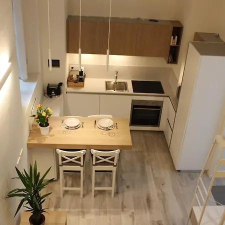 Casa Magda In Palazzo Diaz-quiet Centrally Located Apartman Como