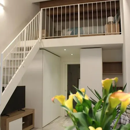 Casa Magda In Palazzo Diaz-quiet Centrally Located * Como